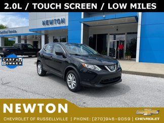 Used 2018 Nissan Rogue Sport S w/ S Appearance Package image 1