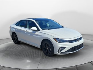 New 2025 Volkswagen Jetta SE image 1