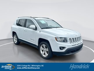 Used 2015 Jeep Compass High Altitude image 1