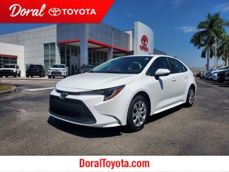 Used 2022 Toyota Corolla LE image 1