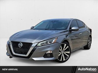 Used 2020 Nissan Altima 2.5 Platinum image 1
