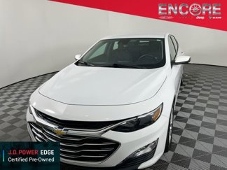 Used 2023 Chevrolet Malibu LT image 1