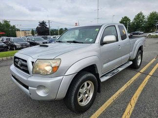 Used 2006 Toyota Tacoma 4x4 Access Cab V6 image 1