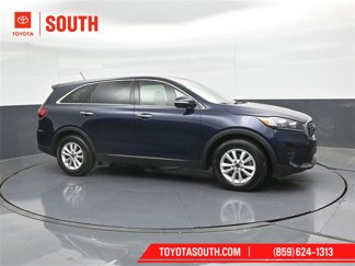 Used 2020 Kia Sorento LX image 1