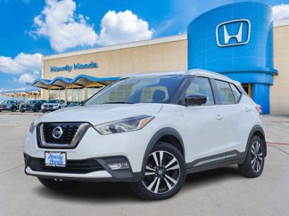 Used 2019 Nissan Kicks SR w/ SR Premium Package image 1