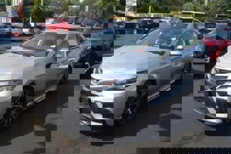 Used 2023 Toyota Camry SE image 1