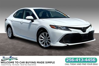 Used 2019 Toyota Camry L image 1