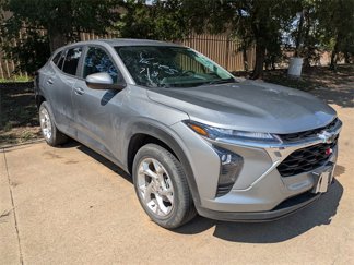 Used 2024 Chevrolet Trax LS w/ LS Convenience Package image 1