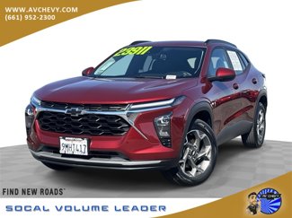Used 2024 Chevrolet Trax LT w/ Driver Confidence Package image 1