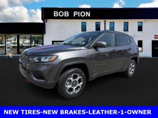 Used 2022 Jeep Compass Trailhawk image 1