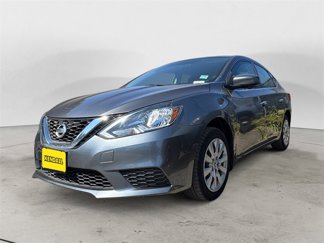 Used 2017 Nissan Sentra SV image 1