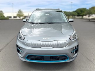 Used 2022 Kia Niro EX video 2