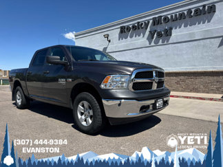 Used 2022 RAM 1500 4x4 Crew Cab Classic w/ Chrome Appearance Group image 1