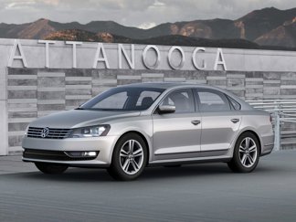 Used 2014 Volkswagen Passat TDI SE image 1