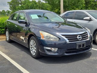 Used 2015 Nissan Altima 2.5 S image 1
