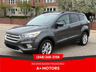 Used 2018 Ford Escape SE image 1
