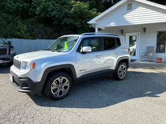 Used 2016 Jeep Renegade Limited image 1