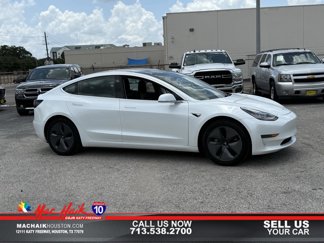 Used 2020 Tesla Model 3 Standard Range Plus image 1