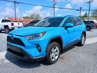 Used 2020 Toyota RAV4 XLE w/ Convenience Package image 1