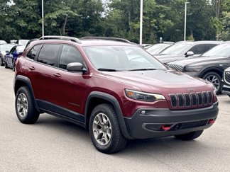 Used 2021 Jeep Cherokee Trailhawk image 1