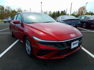 New 2025 Hyundai Elantra SE image 1