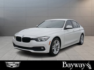 Used 2017 BMW 320i Sedan image 1