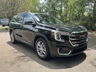 Used 2024 GMC Terrain SLT image 1