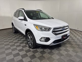 Certified 2017 Ford Escape SE w/ Equipment Group 201A image 1