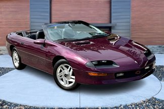 Used 1995 Chevrolet Camaro Z28 image 1