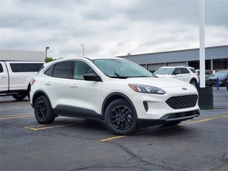 Used 2022 Ford Escape SE w/ Convenience Package image 1