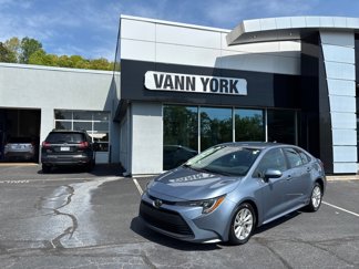 Used 2024 Toyota Corolla LE image 1