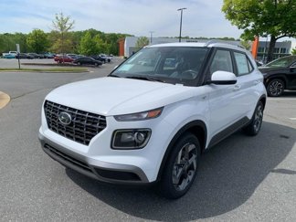 New 2025 Hyundai Venue SEL image 1