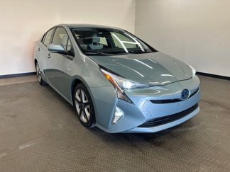 Used 2016 Toyota Prius Three Touring image 1