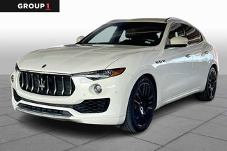 Used 2017 Maserati Levante S image 1