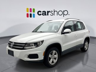 Used 2017 Volkswagen Tiguan S image 1