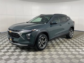 New 2025 Chevrolet Trax LT w/ Driver Confidence Package image 1