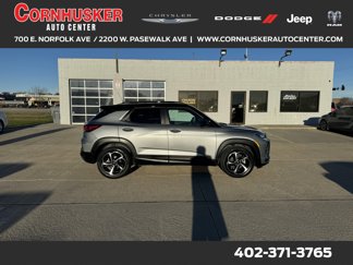 Used 2023 Chevrolet TrailBlazer RS w/ Sun and Liftgate Package image 1