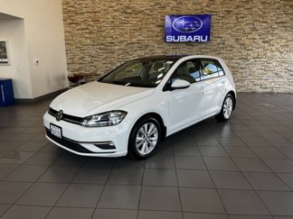 Used 2018 Volkswagen Golf S image 1