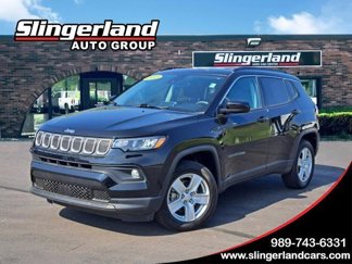 Used 2022 Jeep Compass Latitude image 1