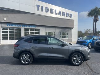 New 2025 Ford Escape ST-Line image 1