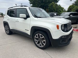 Used 2016 Jeep Renegade Latitude w/ Popular Equipment Group image 1