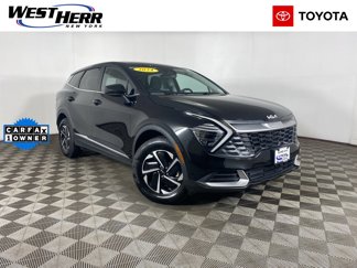 Used 2024 Kia Sportage LX image 1