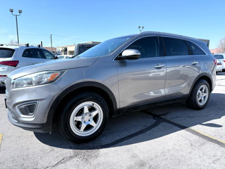 Used 2018 Kia Sorento LX image 1