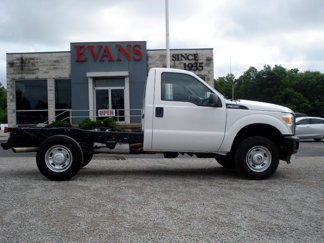 Used 2016 Ford F350 XL image 1