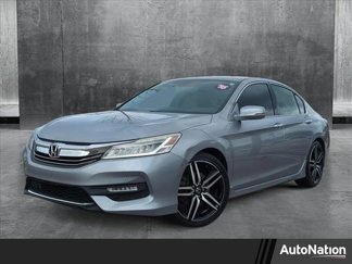 Used 2016 Honda Accord Touring image 1