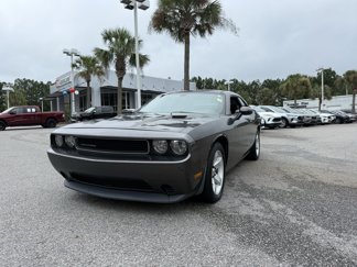 Used 2013 Dodge Challenger SXT image 1