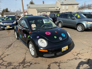 Used 2008 Volkswagen Beetle S image 1