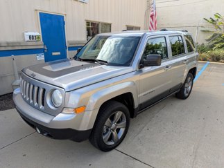 Used 2016 Jeep Patriot Sport w/ Power Value Group image 1