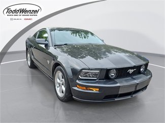 Used 2009 Ford Mustang GT image 1