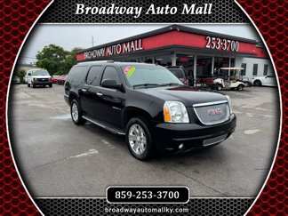 Used 2008 GMC Yukon XL Denali image 1